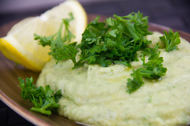 Hummus av smørbønner