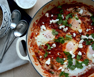 Shakshuka med spinat og feta