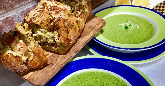 Sunn og næringsrik suppe med fargerik spinat og grønnkål