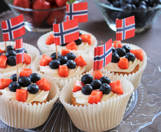 Gulrot cupcakes til 17. mai!