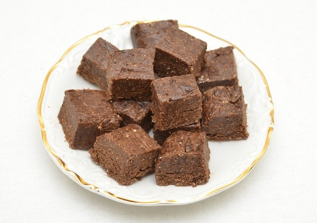 Rå lakrisfudge og mild peanøttsjokolade