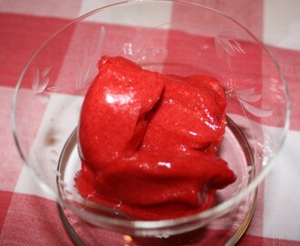 Bringebærsorbet – lavkarbo