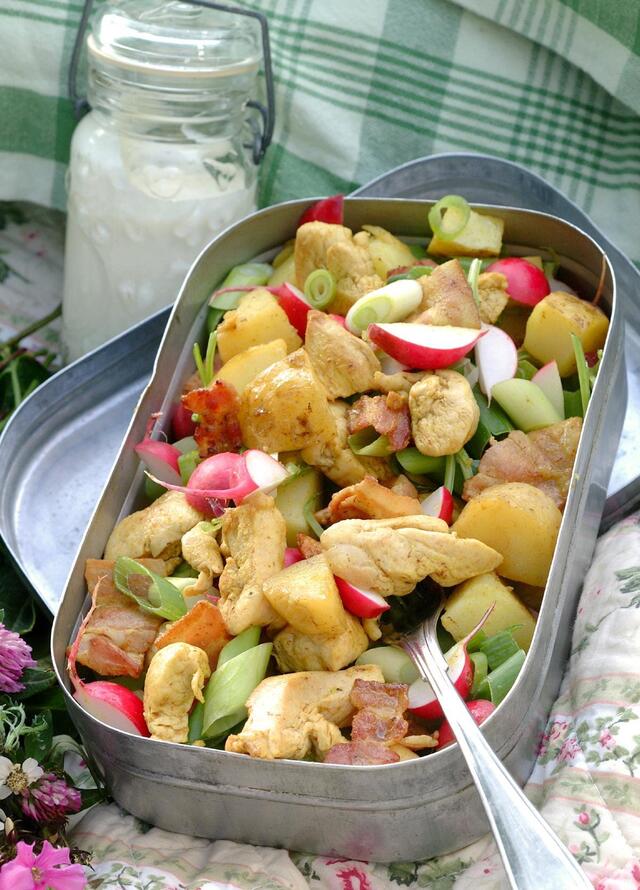Salat med poteter og kylling