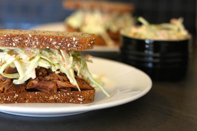 LAVKARBO: Pulled pork sandwich