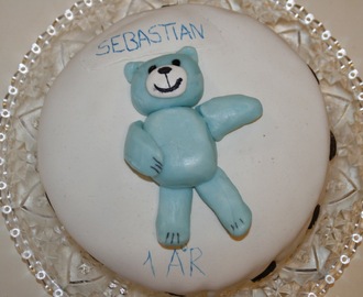 1 årsdags kake :)