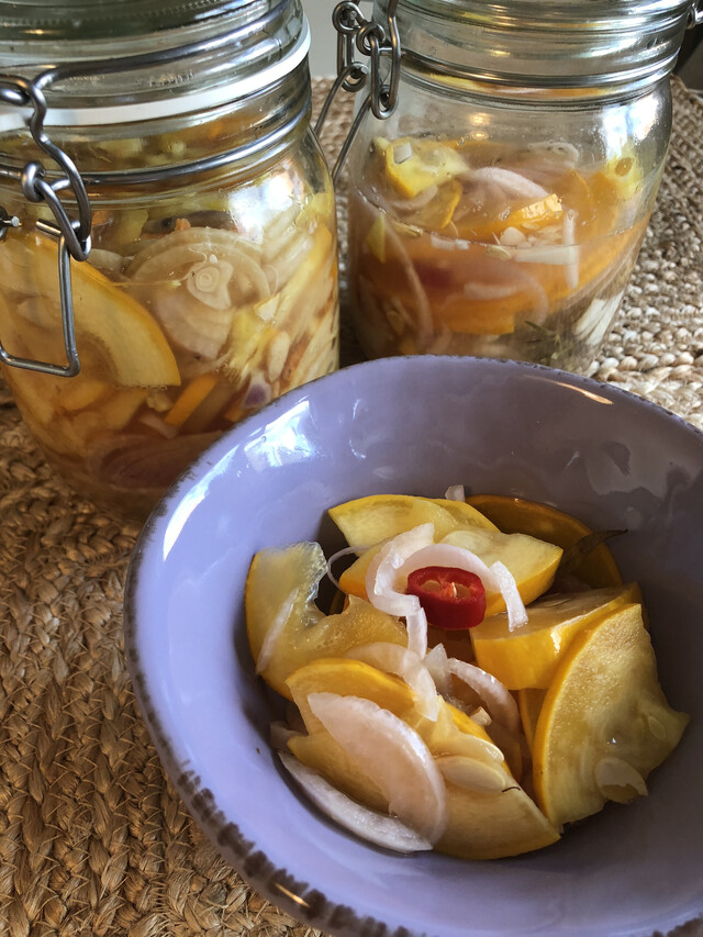 Fermentert squash med ingefær, chili & gurkemeie – Nam Helsemat!