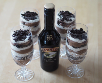 Baileys, oreo and cream dessert