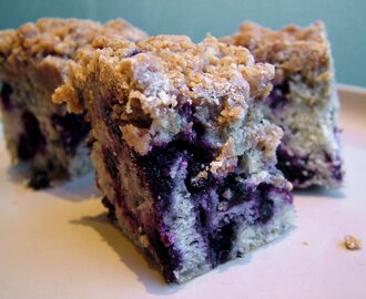 Blueberry Crumb Cake