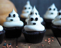 Halloween cupcakes med daim