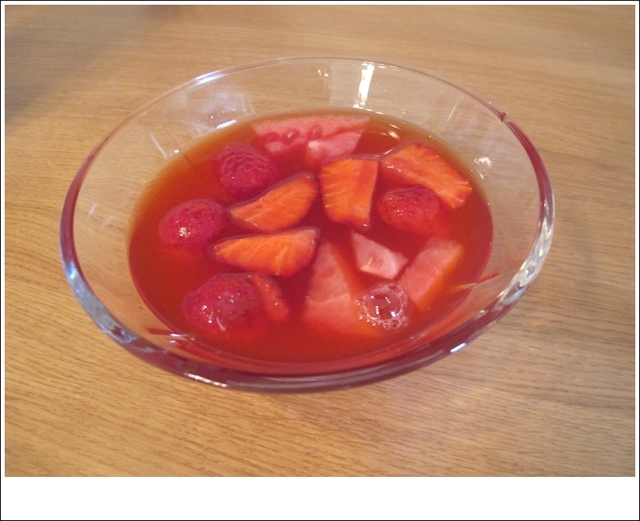 Reprise: Jordbær og rabarbrasuppe
