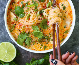 Thai Red Curry Noodle Soup