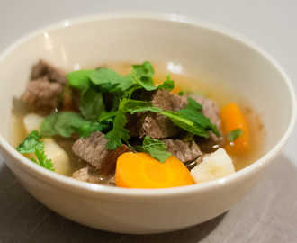 Vietnamesisk kjøttsuppe