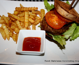 Spicet karbonader med pommes
Frites