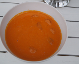 Charlottes hjemmelagede tomatsuppe med ny vri