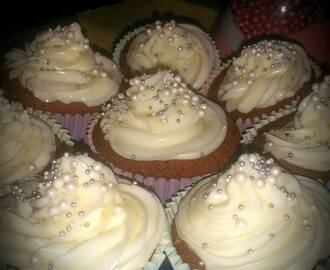 Semi-sunne OreoCupCakes— Av Aina