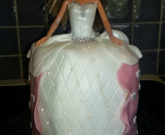 Barbie prinsessekake (2)