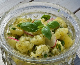 Potetsalat med pesto