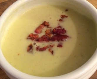 Potet og purreløkssuppe med bacon