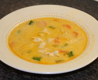 Asian curry suppe m/nudler