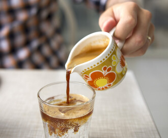 Tonic water med espresso: en forfriskende iskaffe i sommervarmen