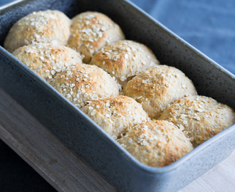 FROKOSTRUNDSTYKKER | med havregryn og spelt