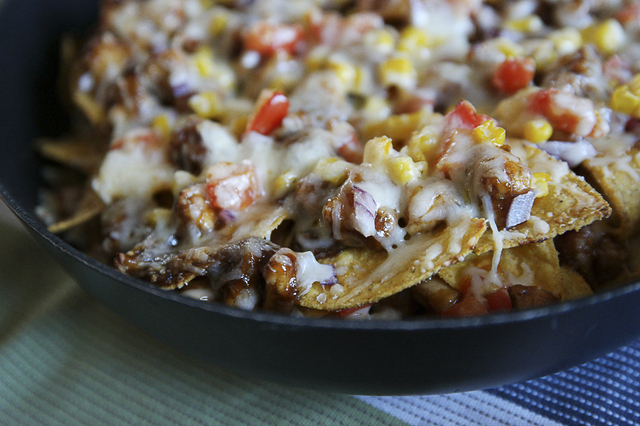 BBQ Chicken Nachos – steg för steg bilder på godaste nachosen till helgen!