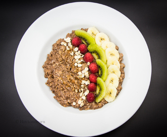 Chocolate Banana Peanut Butter Overnight Oats