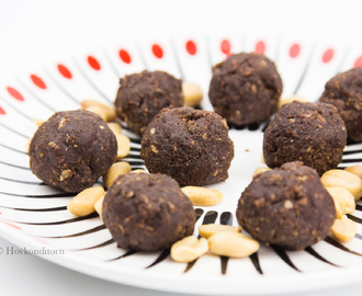 Peanut Butter Protein Balls