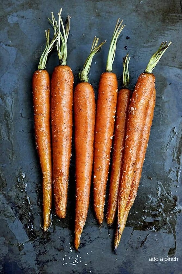 Garlic Roasted Carrots Recipe
