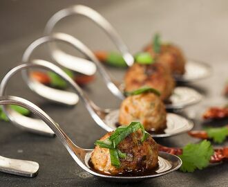 Asian style pork meatballs