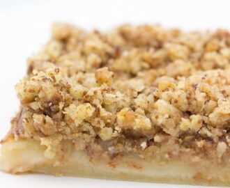 Apple Crumb Bars