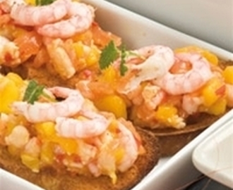 Crostini med räk- och mangosalsa