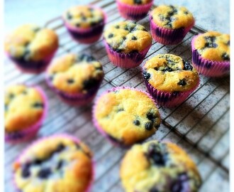 Lchf Lolas BlåbärsCupcakes med Blåbärsgrädde