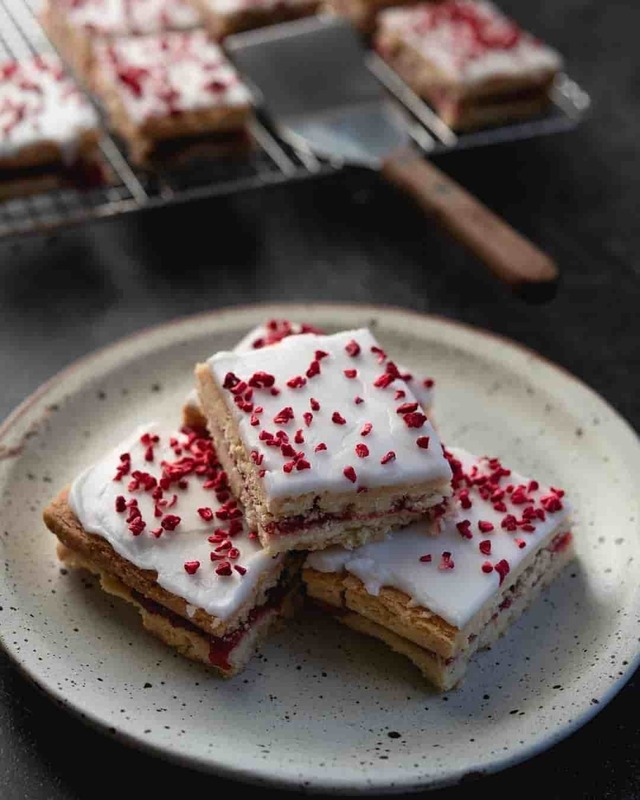 Alexandertorte Recipe |  Extraordinary Cake Instruction