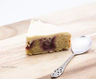 Mazarin Cake with Raspberry