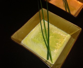 Crème ninon - grön ärtsoppa och bruschetta