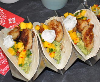 Fisktacos med lime, mangosalsa, guacamole