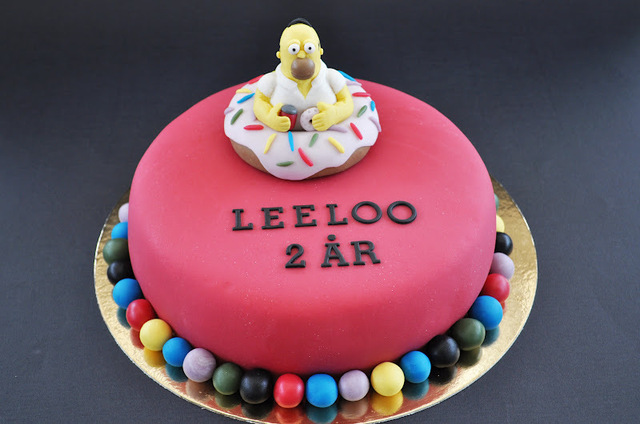 Simpsonstårta till Leeloo
