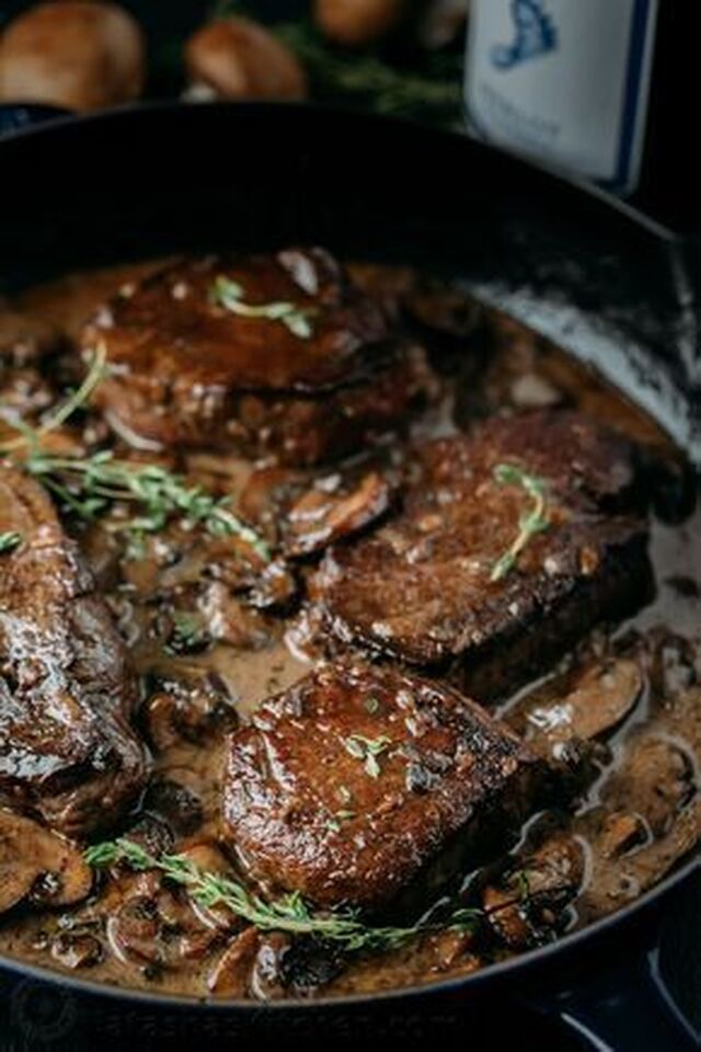 An easy, excellent recipe for filet mignon. The mushroom wine sauce is mouthwatering and tastes gourmet. This filet mignon… | Recipes, Filet mignon recipes, Cooking