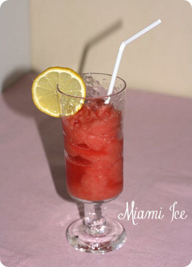 Miami ice (Melon och romdrink)