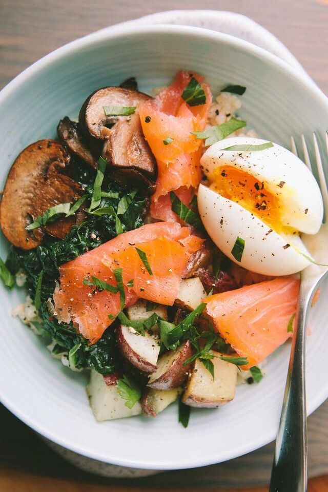 Smoked Salmon Breakfast Bowl with a 6-Minute Egg — A Thought For Food | Smoked salmon breakfast, Salmon breakfast, Breakfast bowls