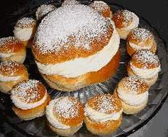 Minisemlor och tårtsemla