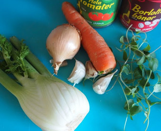 Polenta med bönor i tomatsås