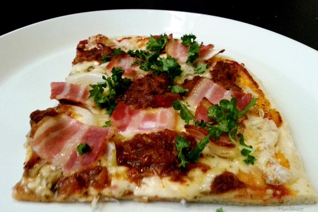 Min bästa pizzadeg/Pizza Disco med Bacon - Recept