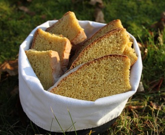 Saffransbröd med honung