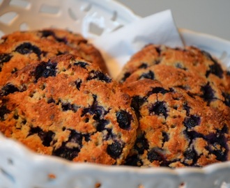 Glutenfria och nyttiga blåbärsscones