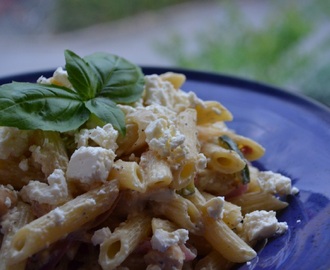 Veckans vegetariska: Pasta med kikärter, fetaost och chili