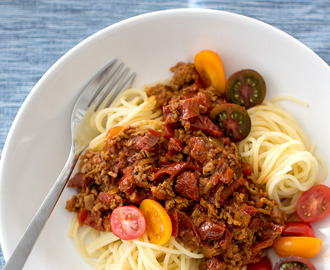 Köttfärssås med soltorkade tomater