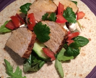 Kubansk taco med lechon asado och salsa roja