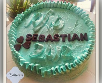 Sebastians Tårta med chokladfluff, haselnötter och kola